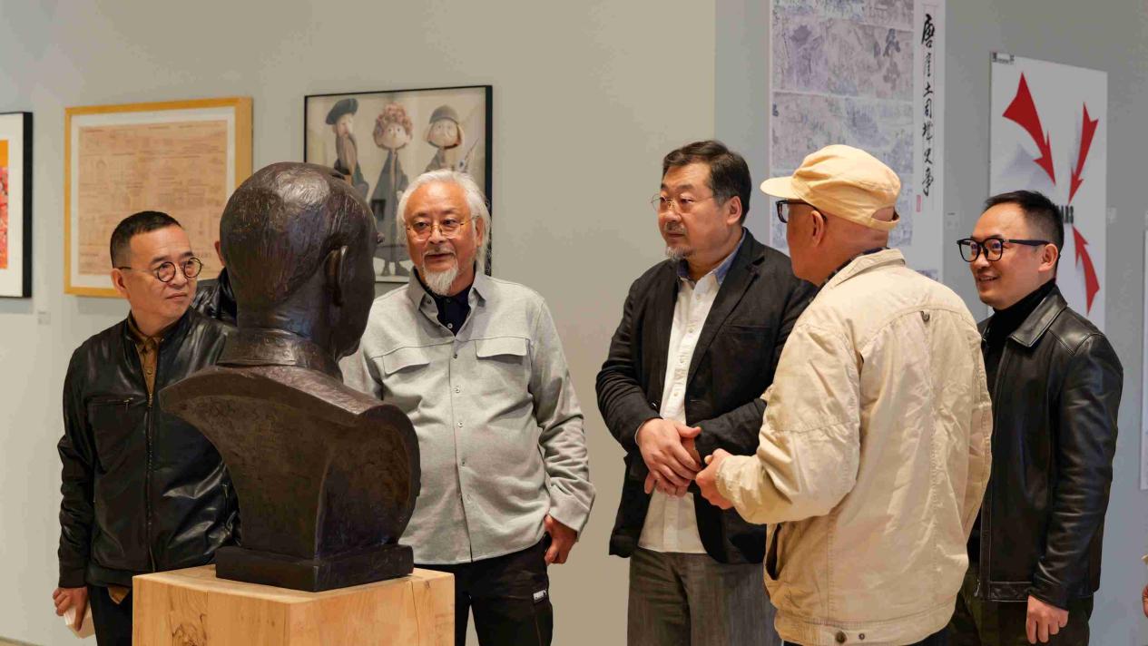 “自真——中国美术学院湖北校友会首届艺术展”隆重开幕，院长王梦林教授发表致辞